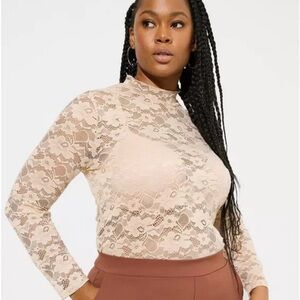 NWT Torrid Lace Long Sleeve Shirt - Cream